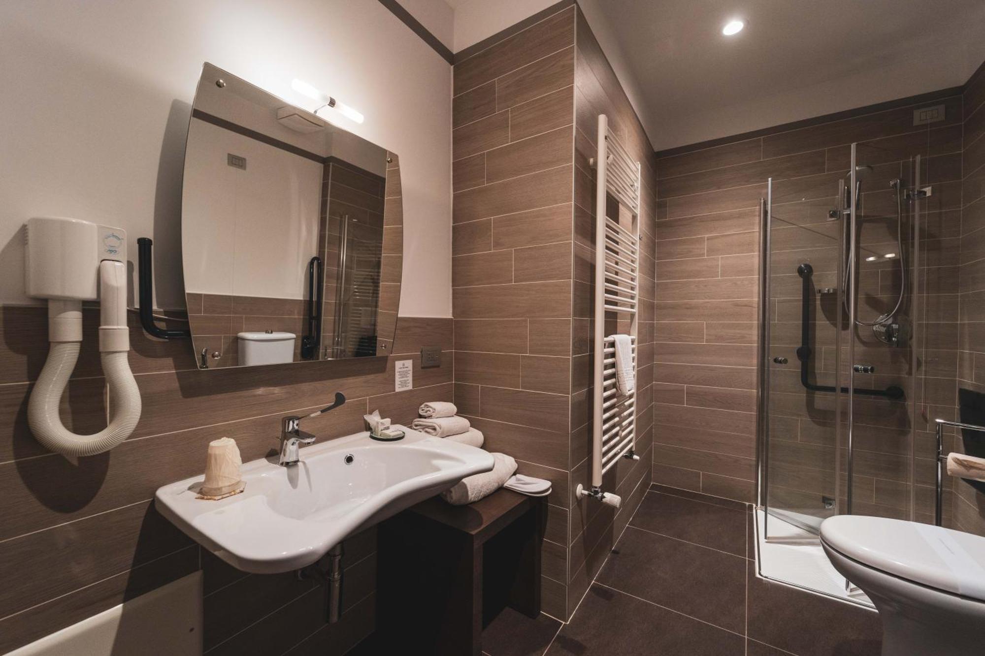 Hotel Villa Nabila ريجّولو المظهر الخارجي الصورة